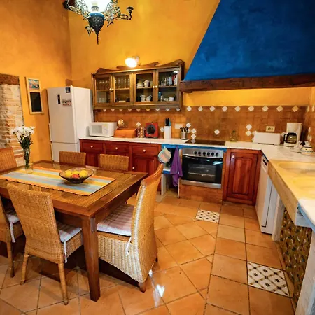 Catalunya Casas Rustic Vibes With Private Pool 12km To Vilafranca del Penedes